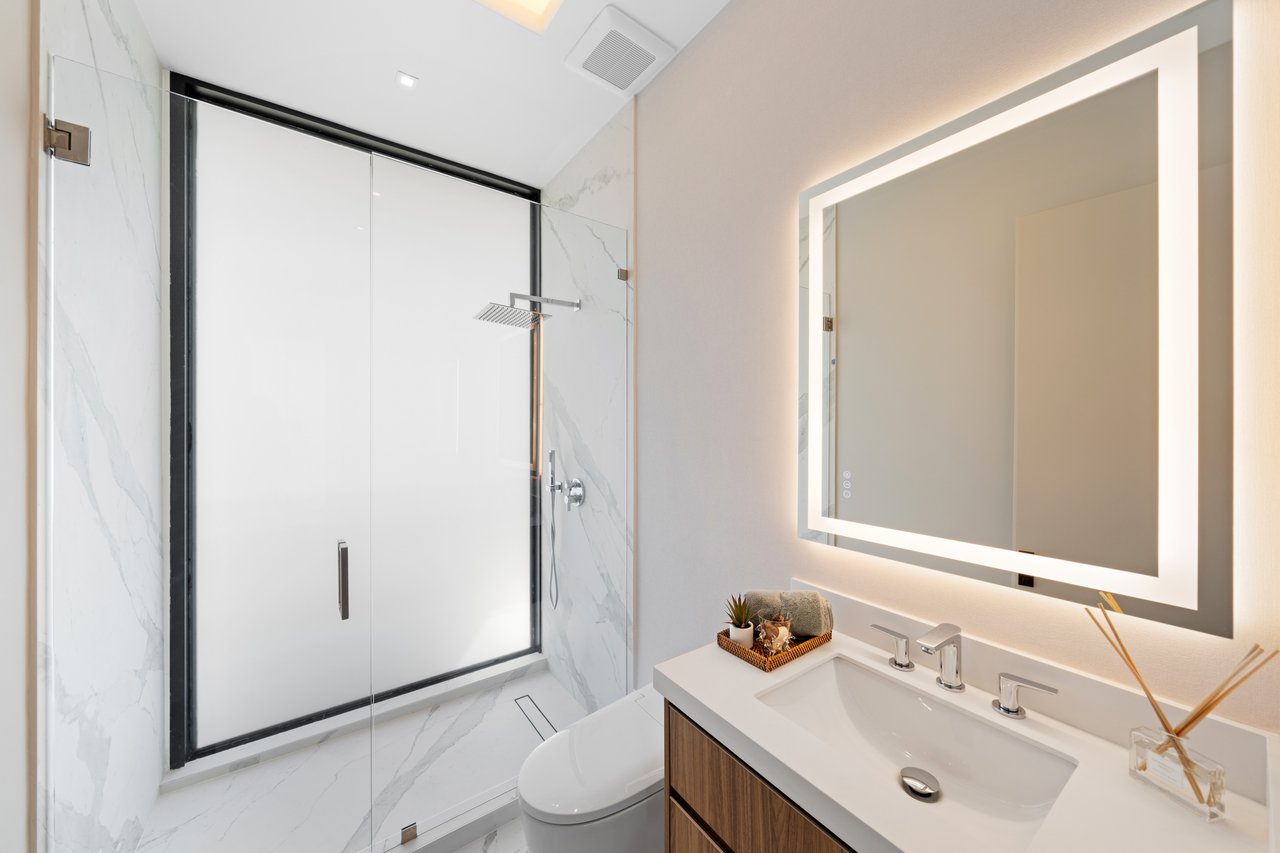 2950 NE 164th Street