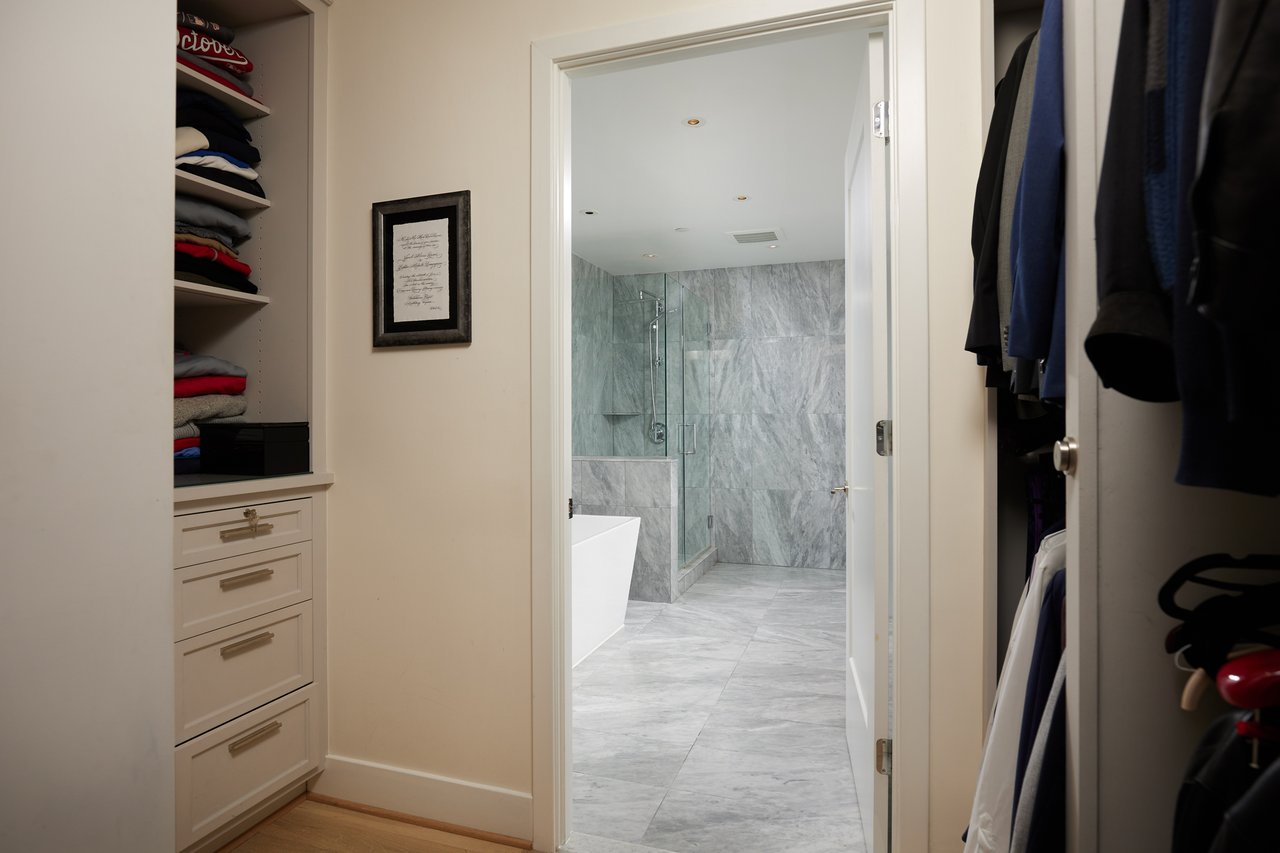 45 Sutton Square SW #306