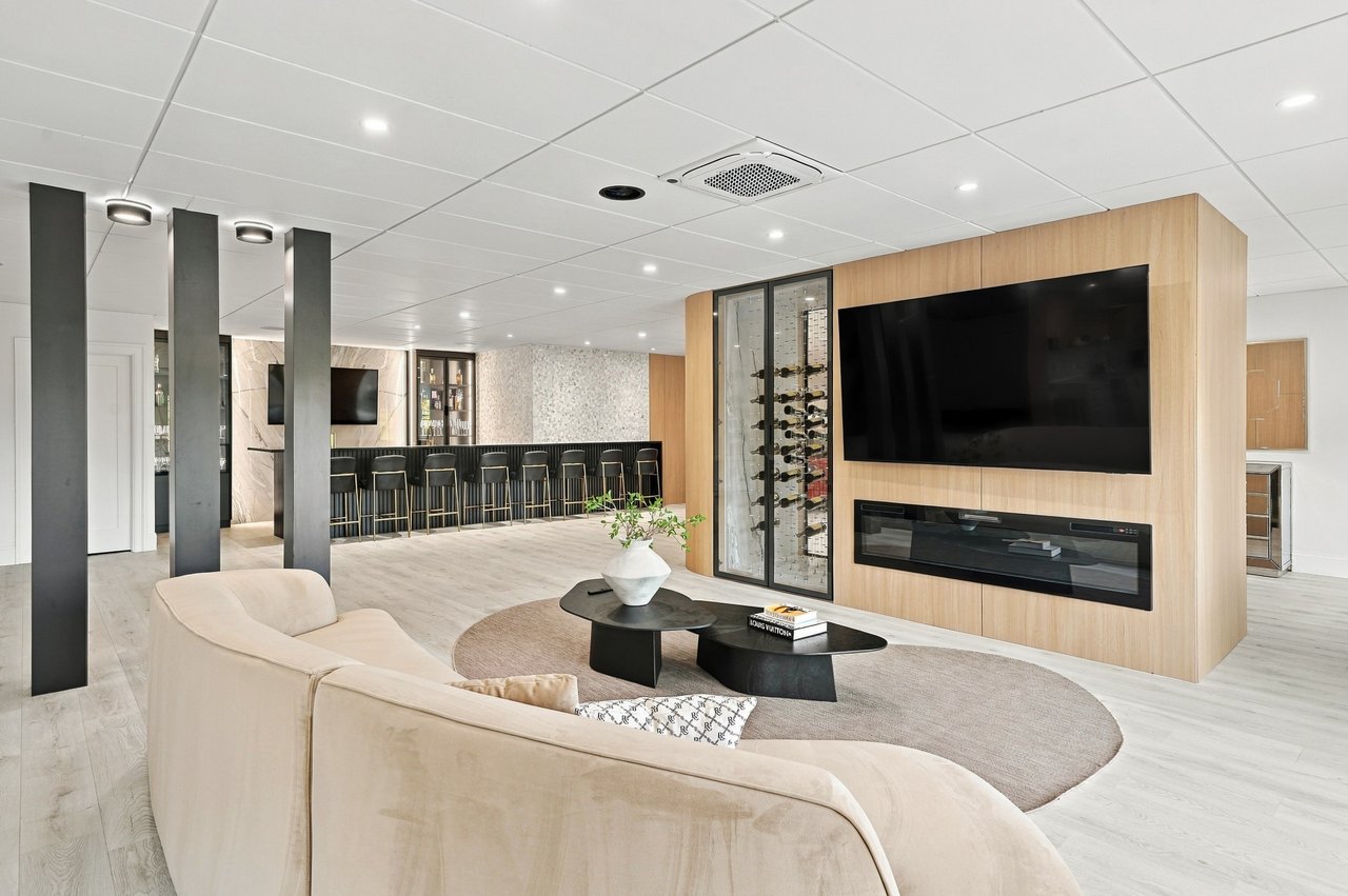 An Exceptional Southborough Estate