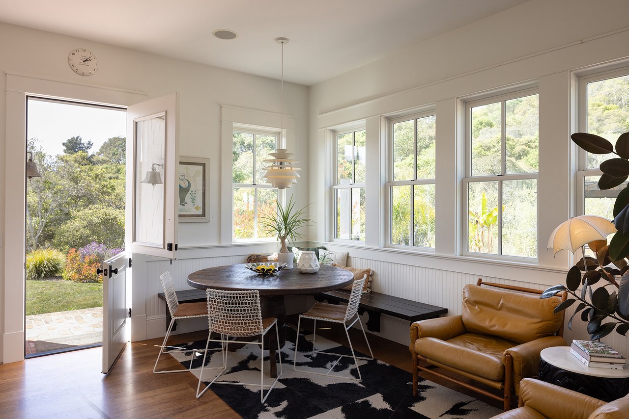 Honey Hill - 365 Race Horse Ln