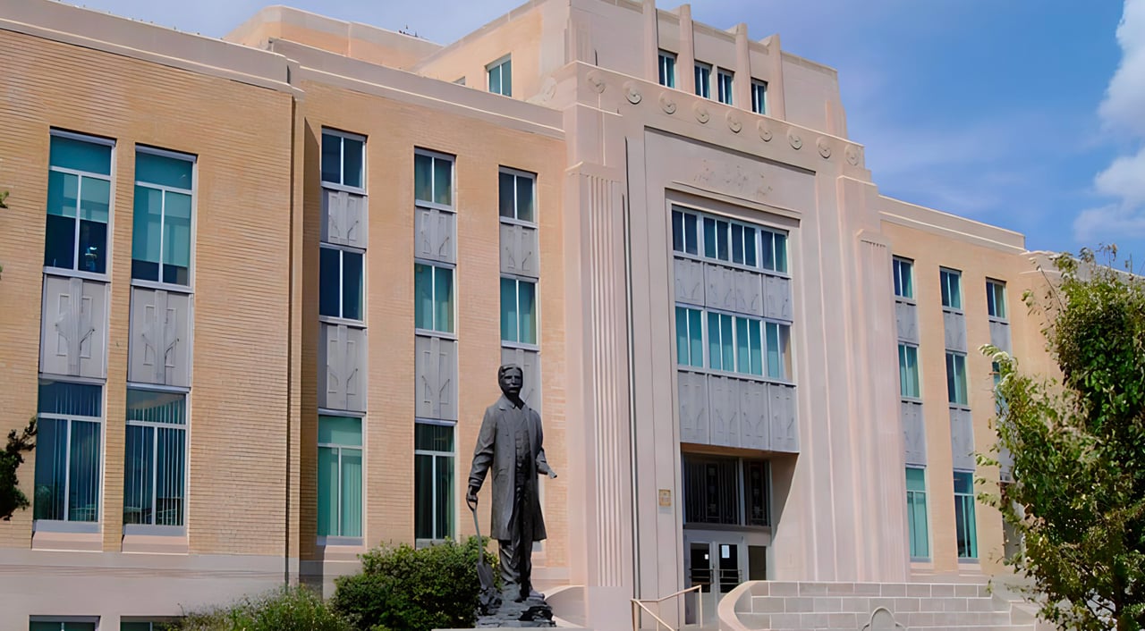 N.M. District Court clerk