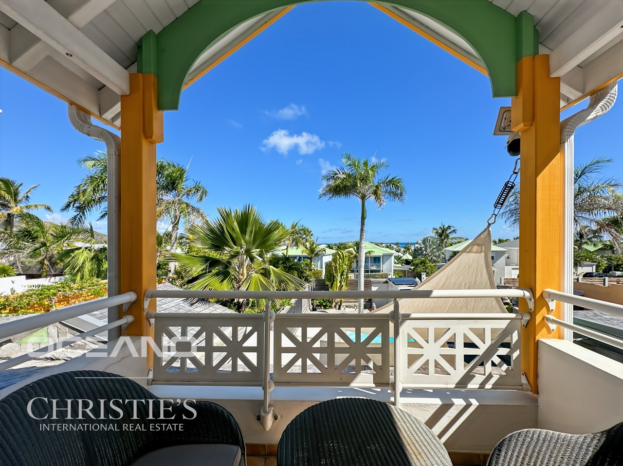 Orient Bay | 3-Bedroom Townhouse with Private Pool