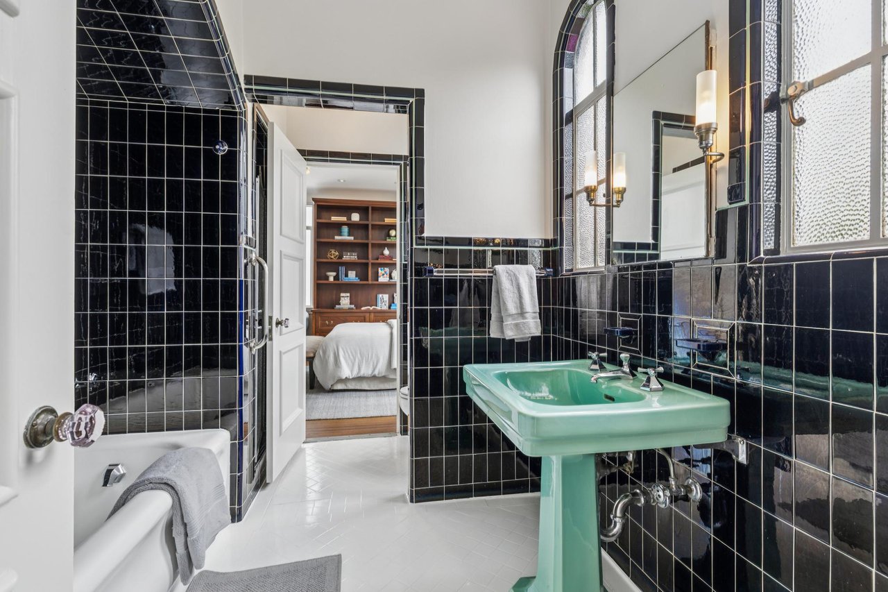 Historic Marina Boulevard Property with Stunning Views