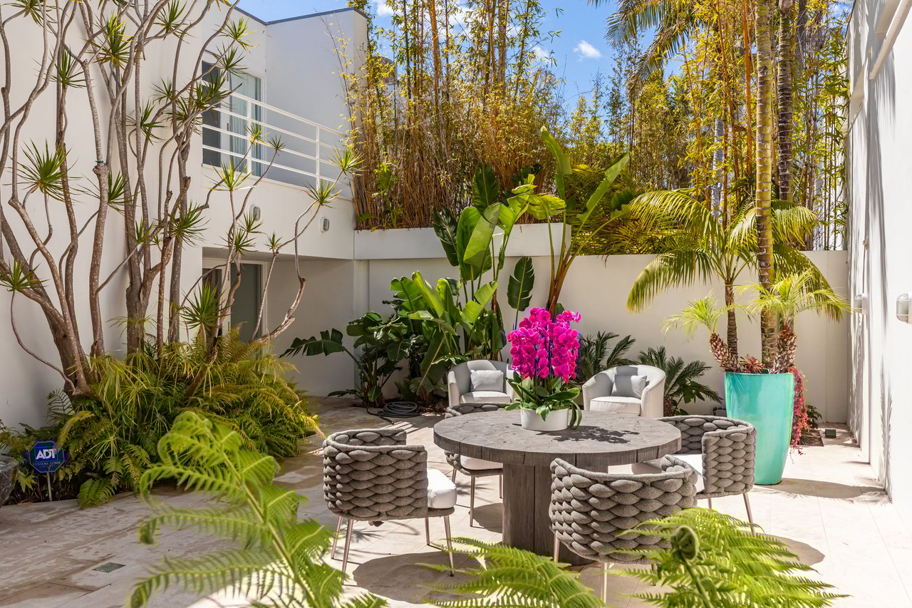 27420 Pacific Coast Hwy, Malibu