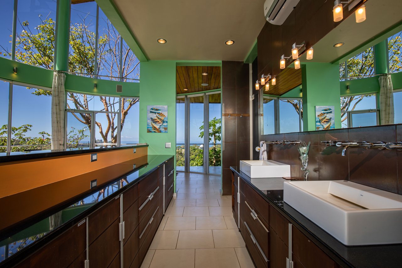 Casa Pura Vista, Iconic Oceanview Luxury Villa