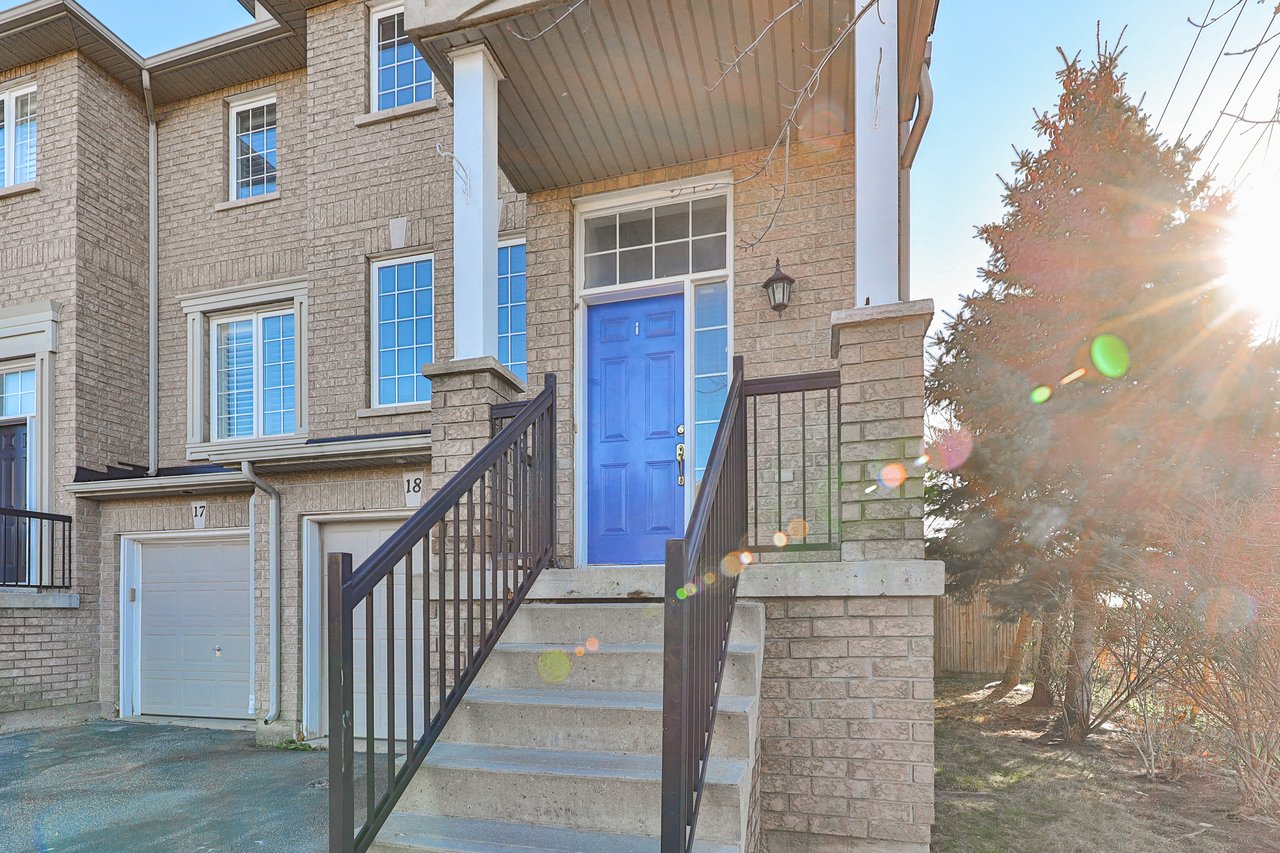 2280 Baronwood Dr Unit 18, Oakville