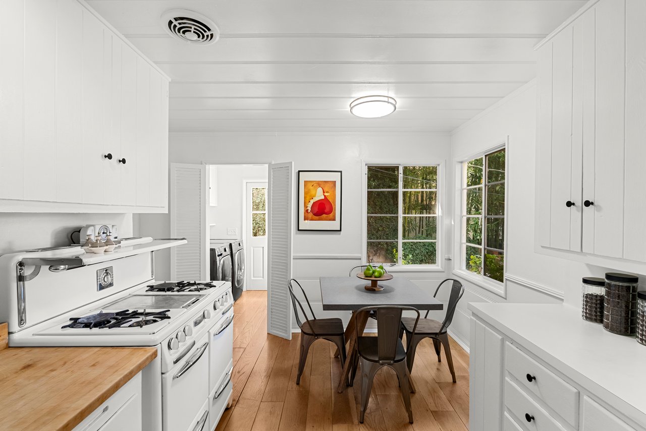 2666 La Cuesta Dr, Sunset Strip