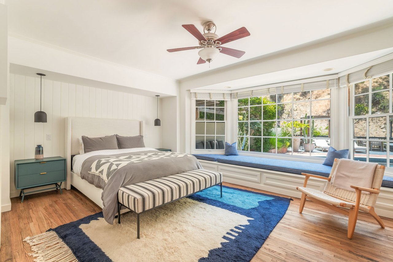 2015 Nichols Canyon Rd