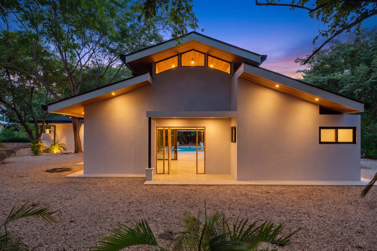 Villa Mariposa | New Balinese-Inspired Luxury Villa Steps from Playa Brasilito