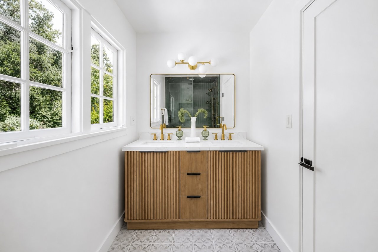 3891 Sepulveda Blvd, Sherman Oaks 