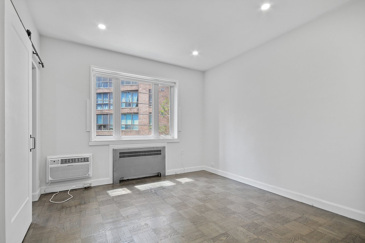  26 St. Joseph Street Unit: 607