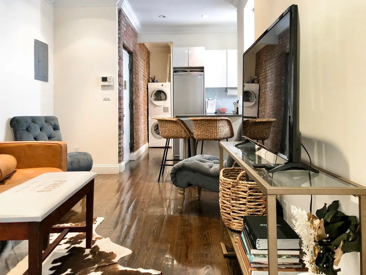 50 E 3rd St #3C