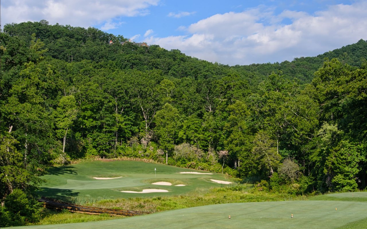 The Cliffs at Walnut Cove