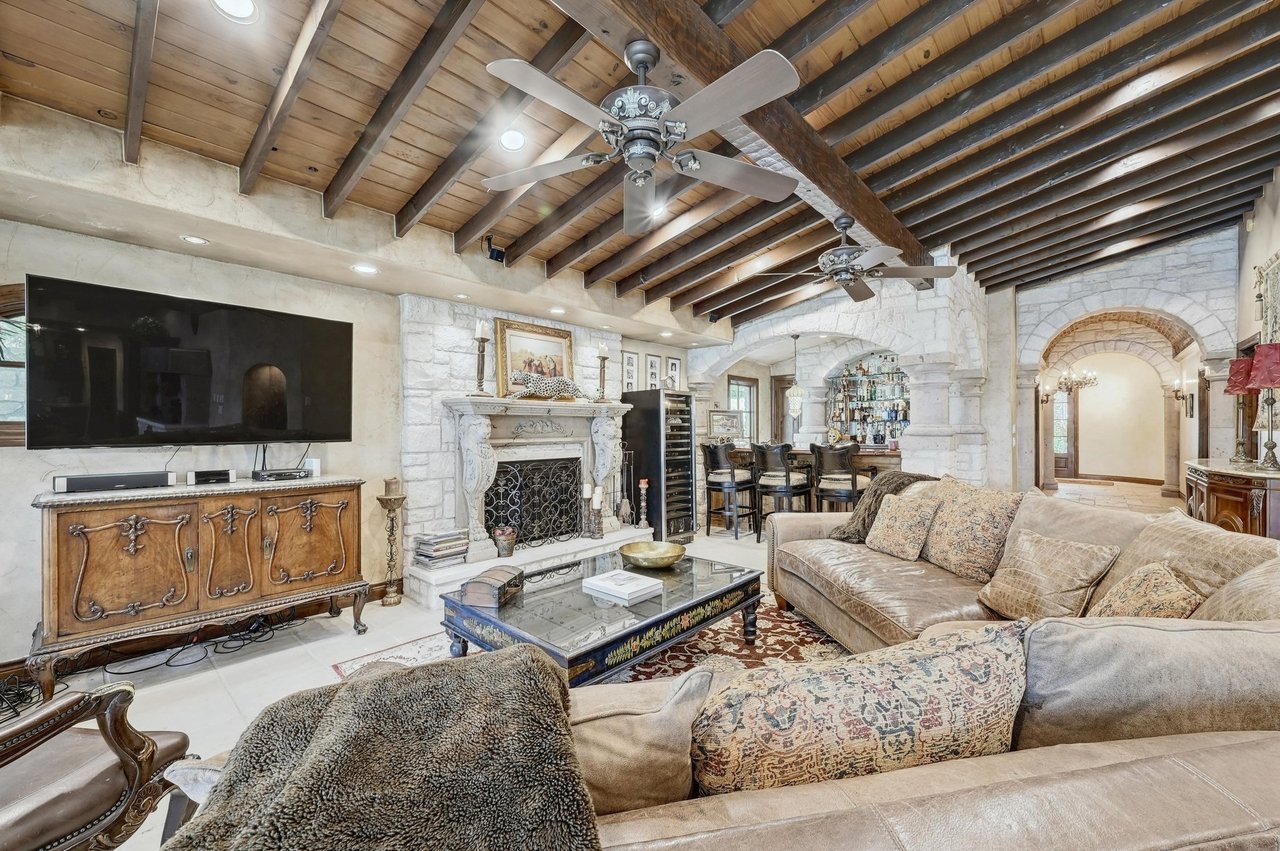 1746 Channel Road