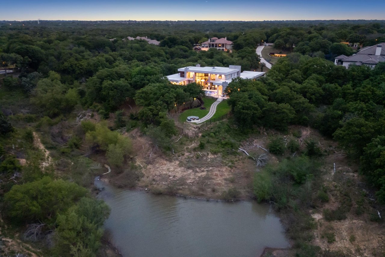 1697 Deer Path Flower Mound, TX 75022