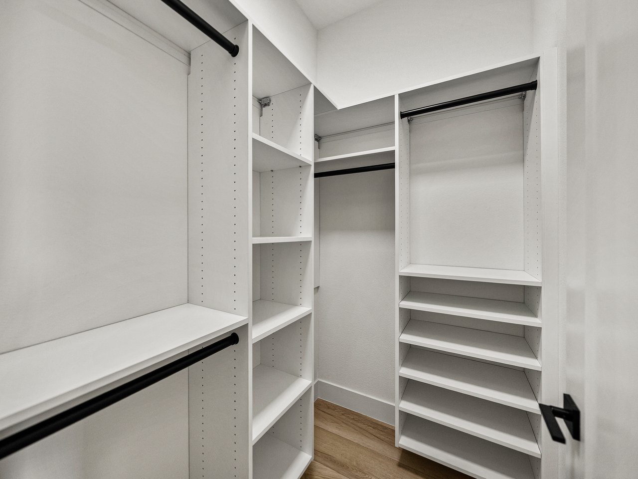 14069 Grandeur Way