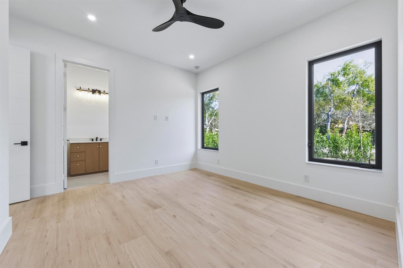 5770 Dixie Belle Road