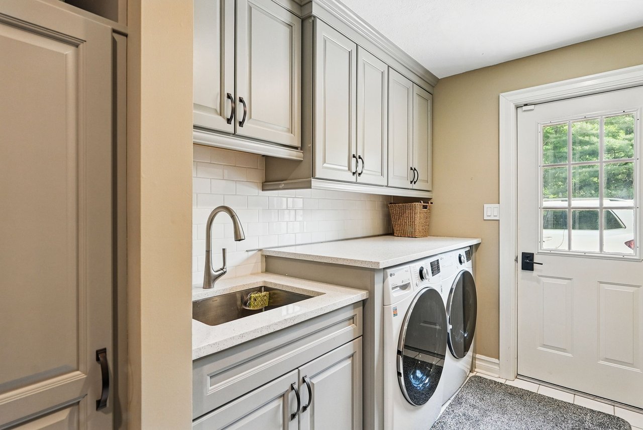559 Normandy Ct