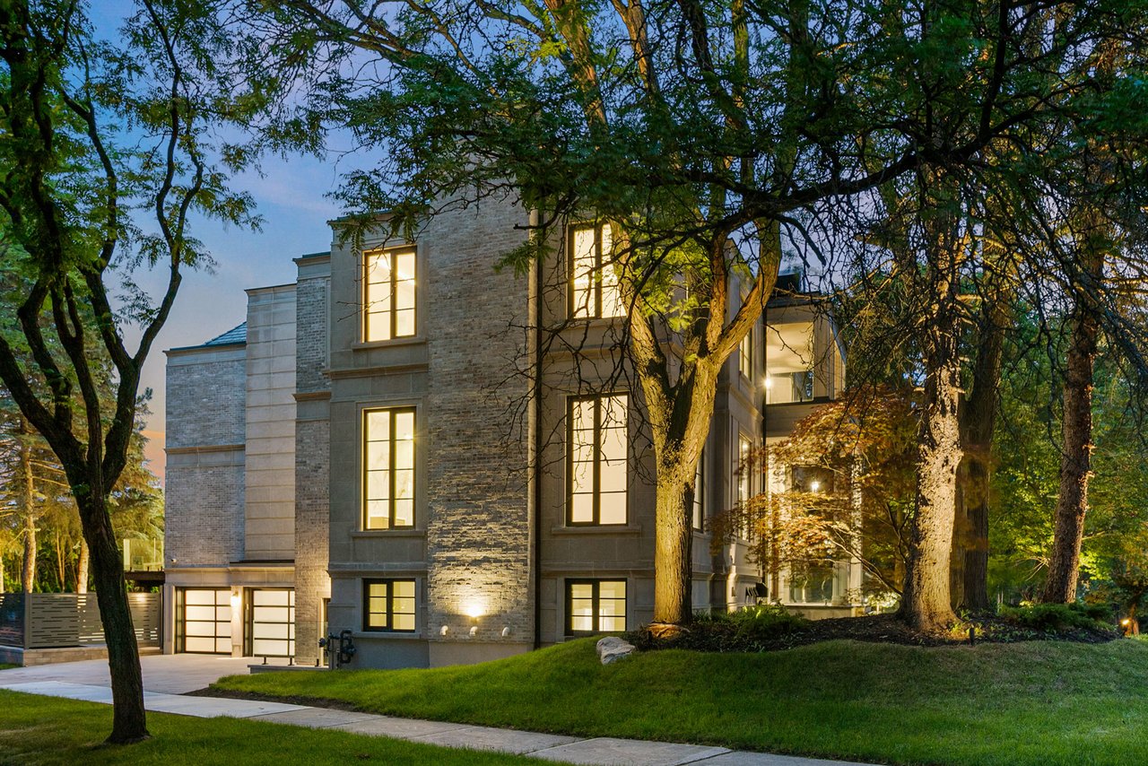 Architecturally Iconic Estate