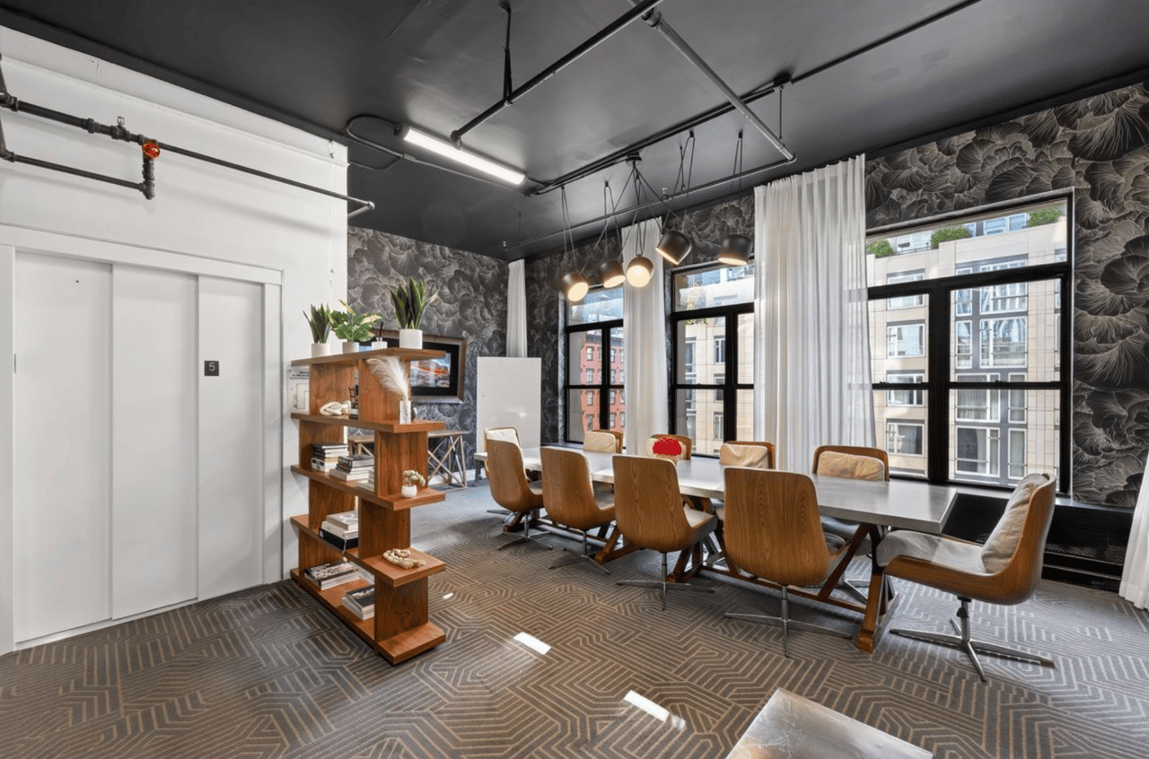 88 West Broadway