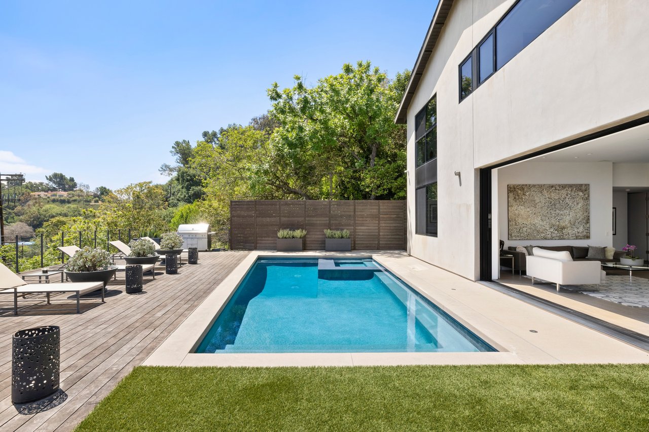 3337 Beverly Ranch Road