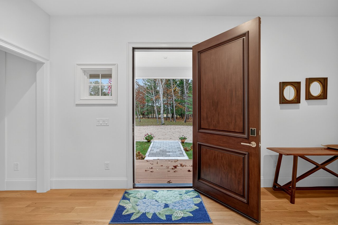 A Turnkey Seapuit Offering in Osterville