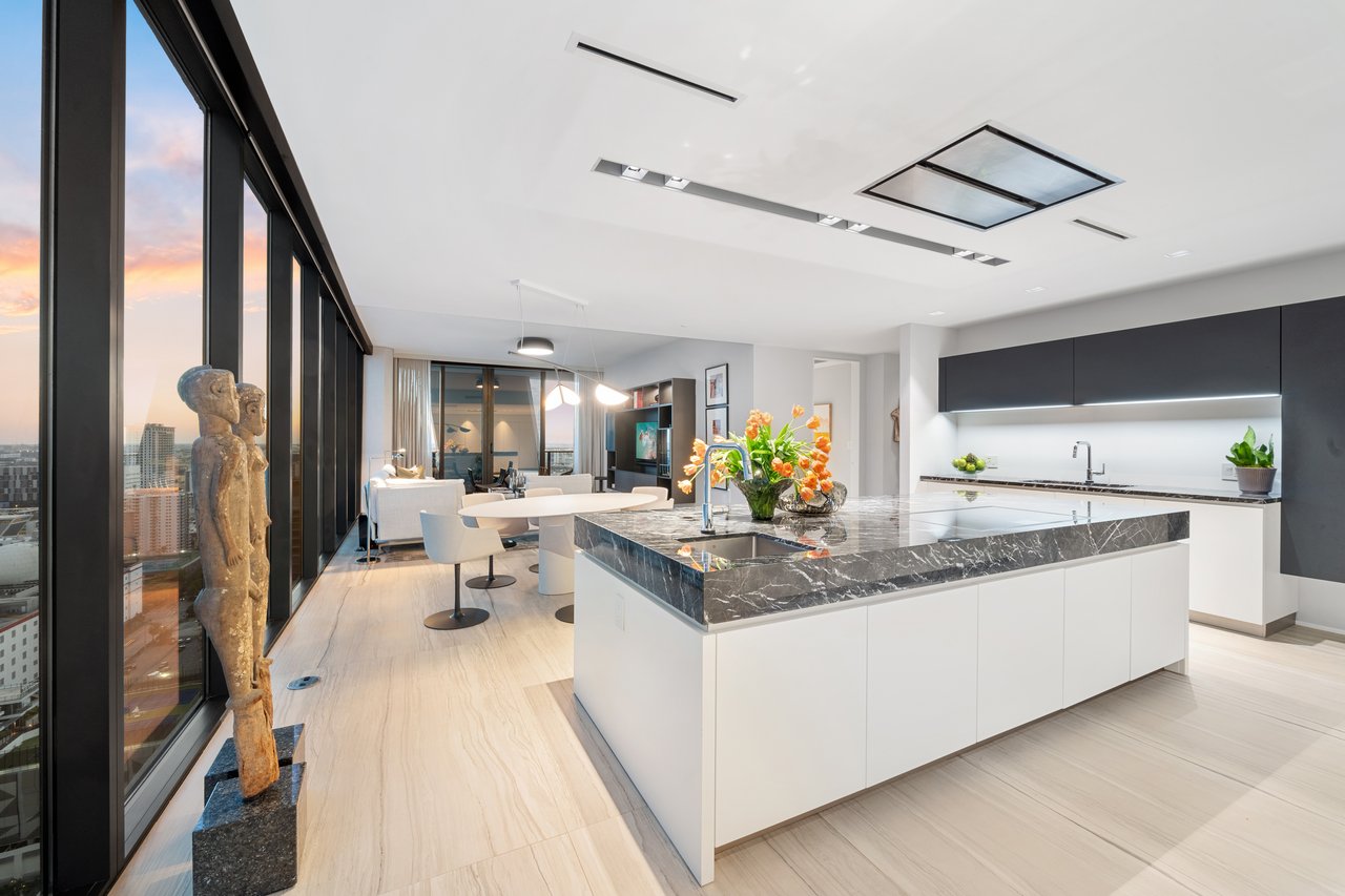 One Thousand Museum Signature Residence