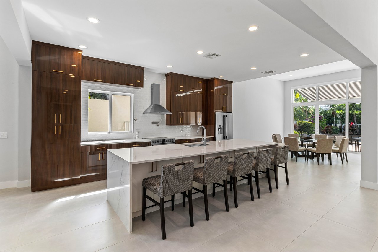 17371 Bridleway Trail