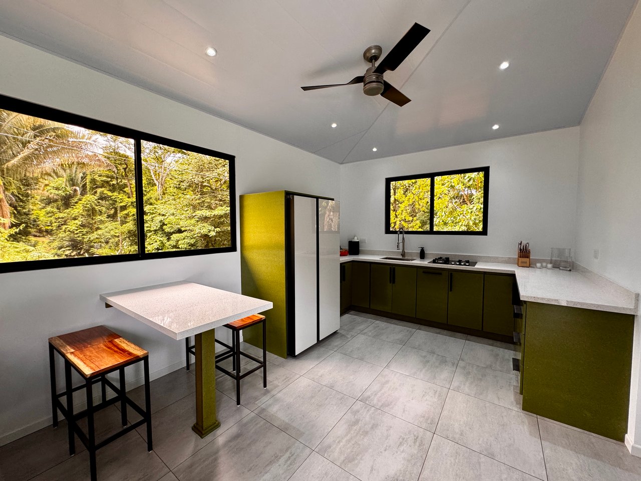 Modern Cozy Home for Sale Just Minutes from the Beach - Ready to Move In!