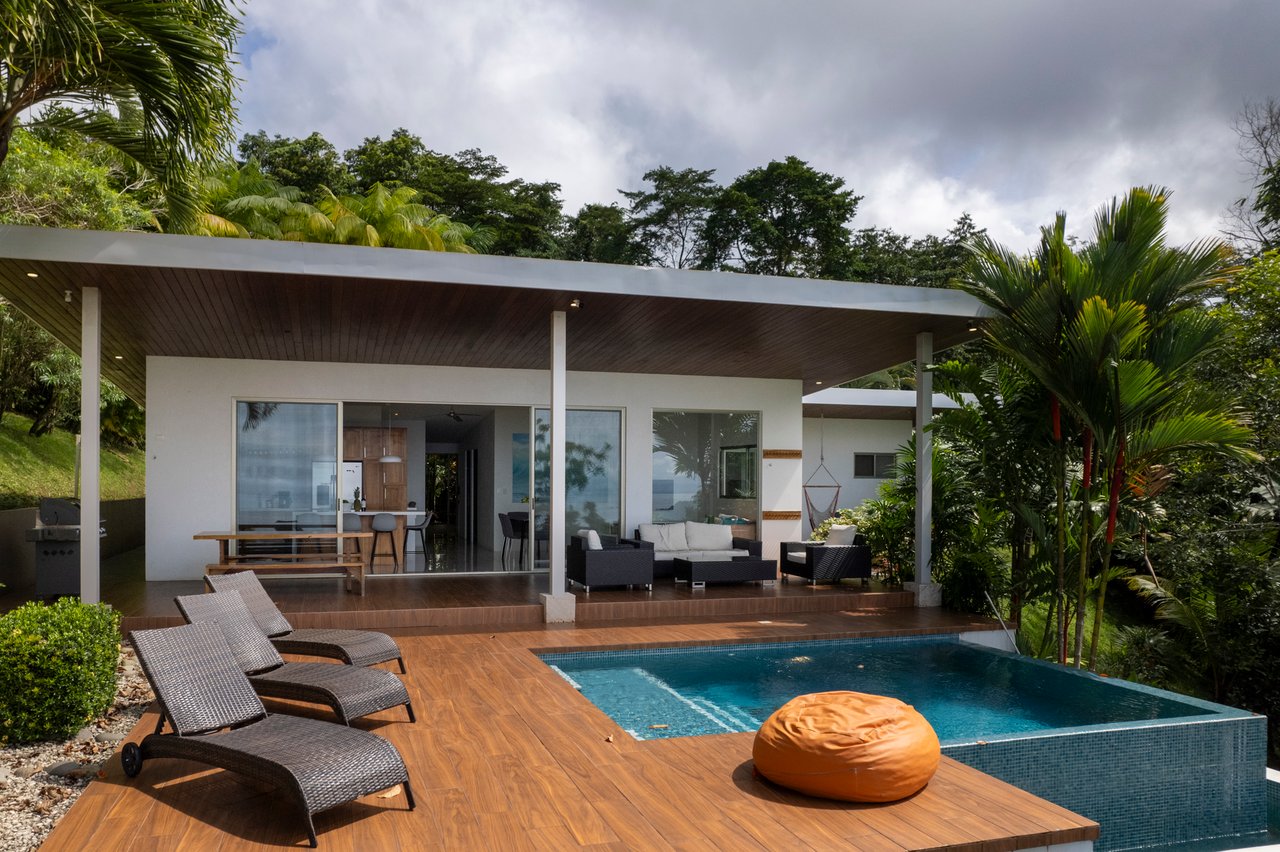 Costa Rican Villa with Whales Tail Views