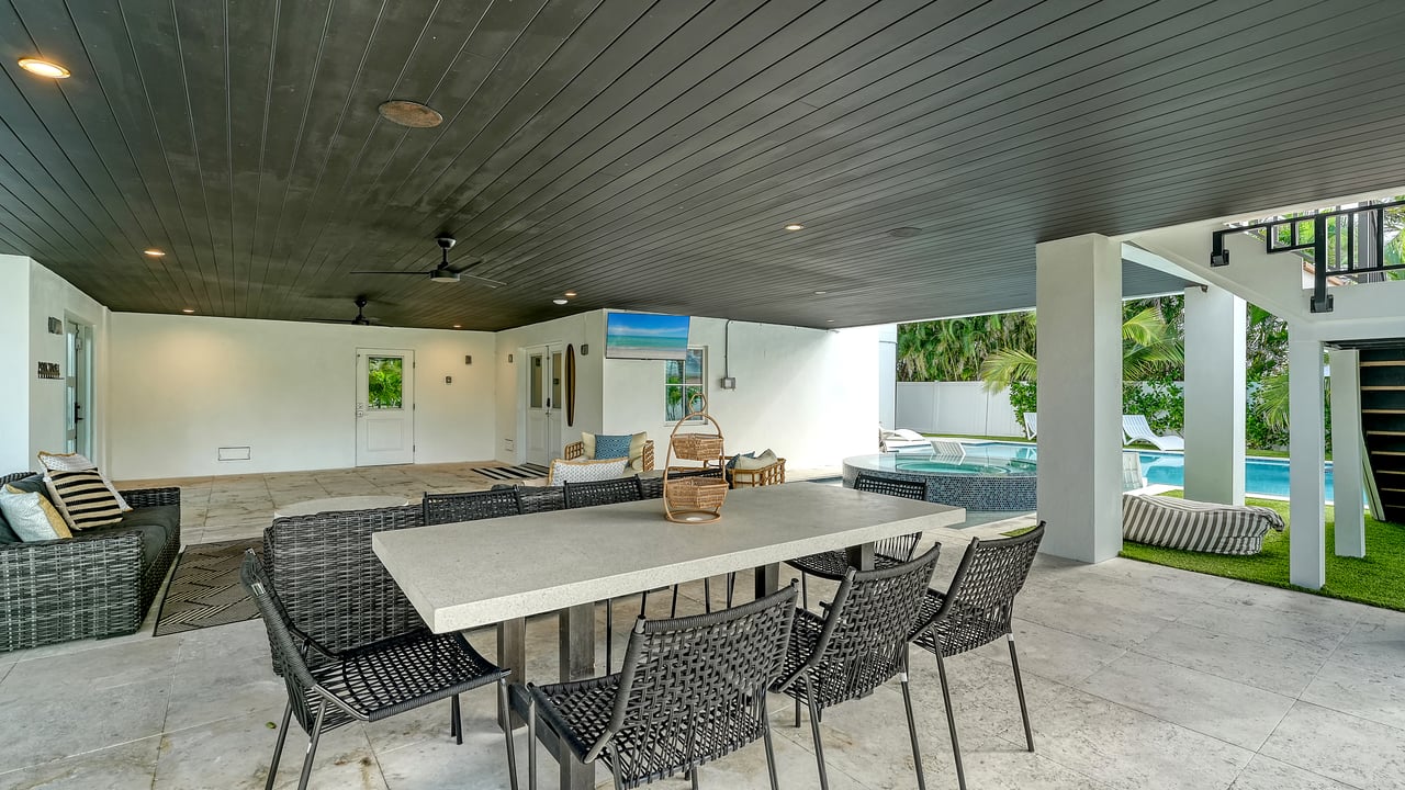 2175 Avenue A, Bradenton Beach, Florida