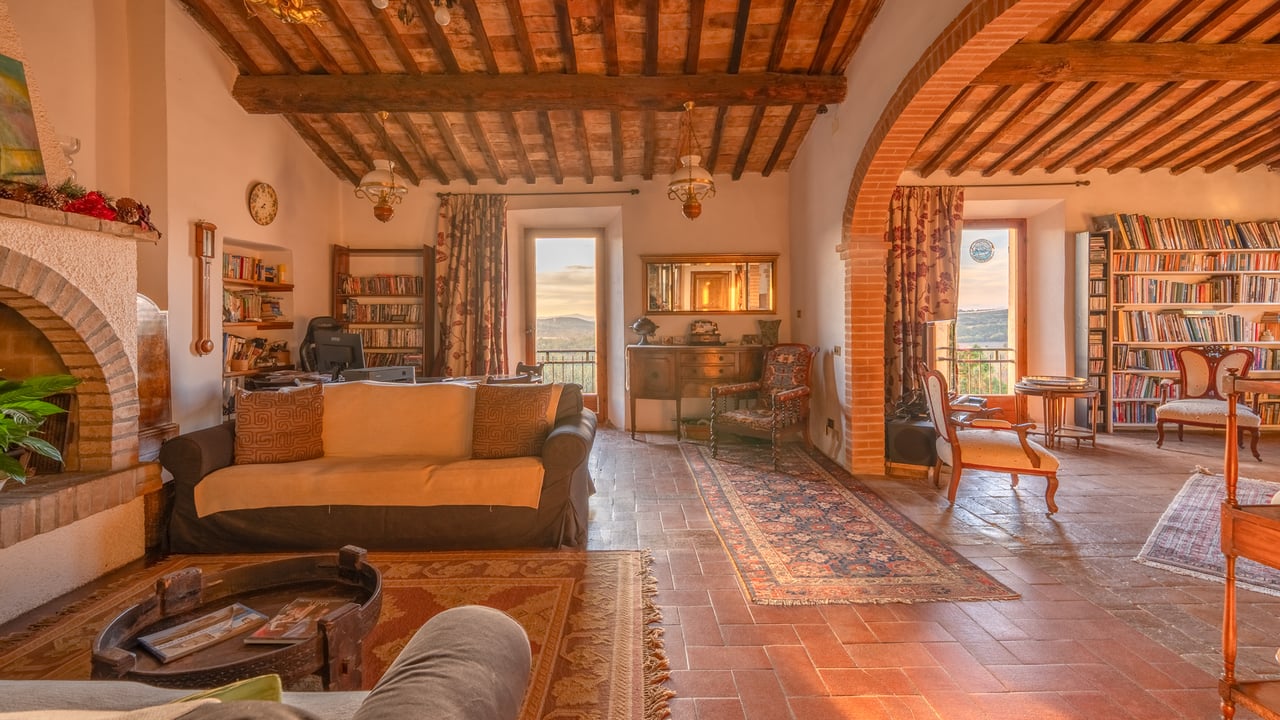 POGGIO COLOMBA