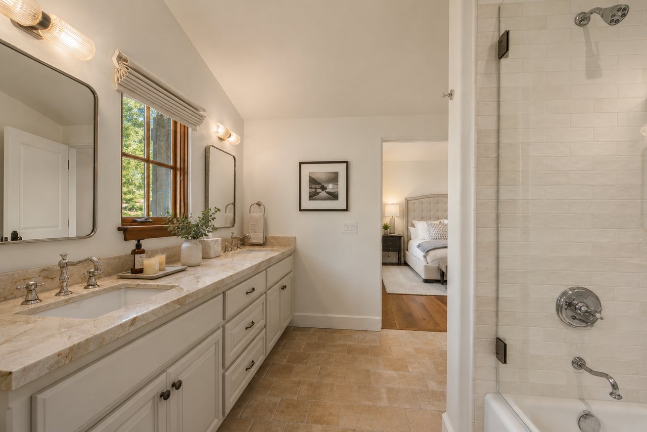 Regency Hills Estate