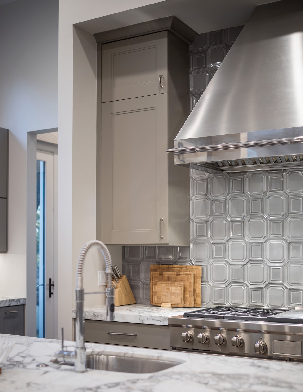 56 Wildwing Ct, Las Vegas, NV 89135