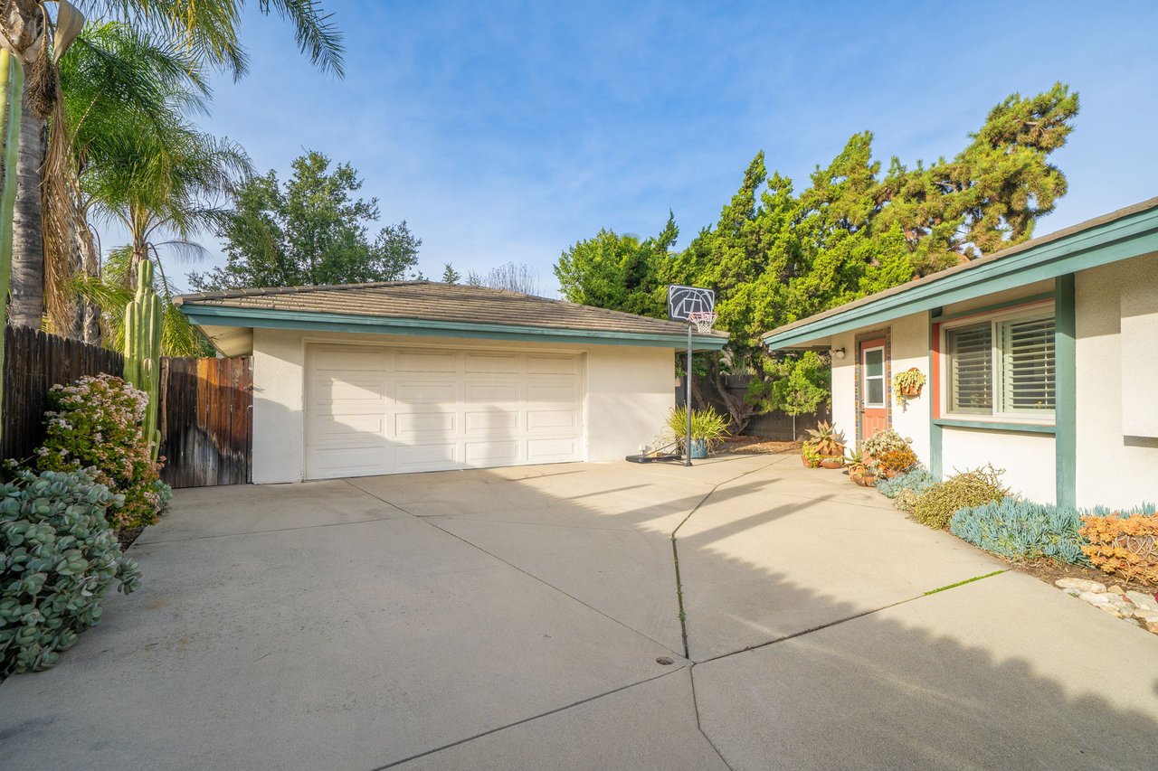 257 W Sonora Place