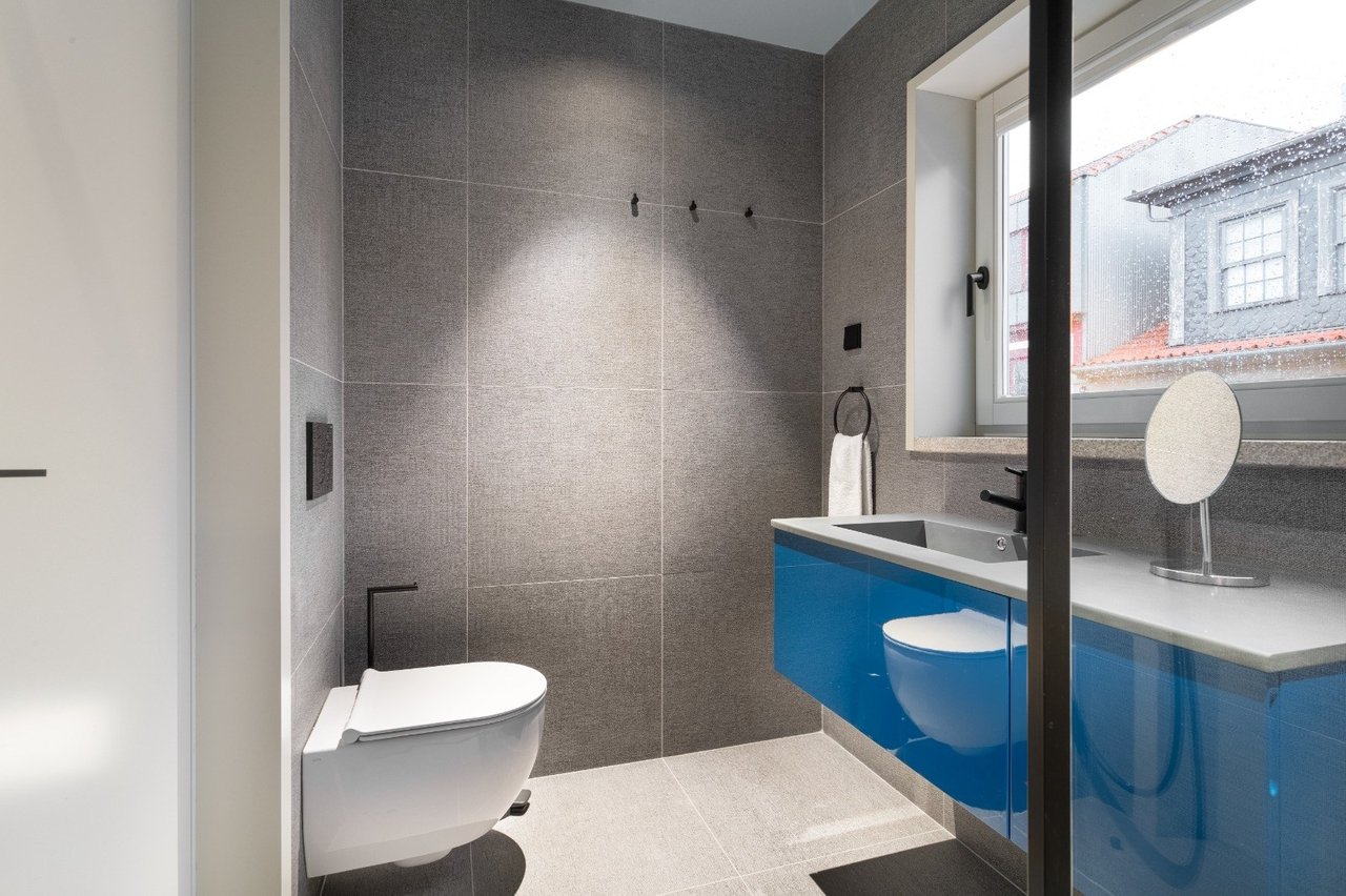 New Designer Duplex in the Heart of Porto, Portugal – Licensed Short-Term Rental with 6%+ ROI