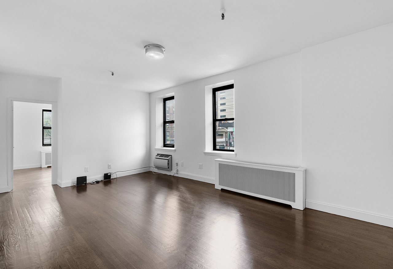 200 East 81st Street