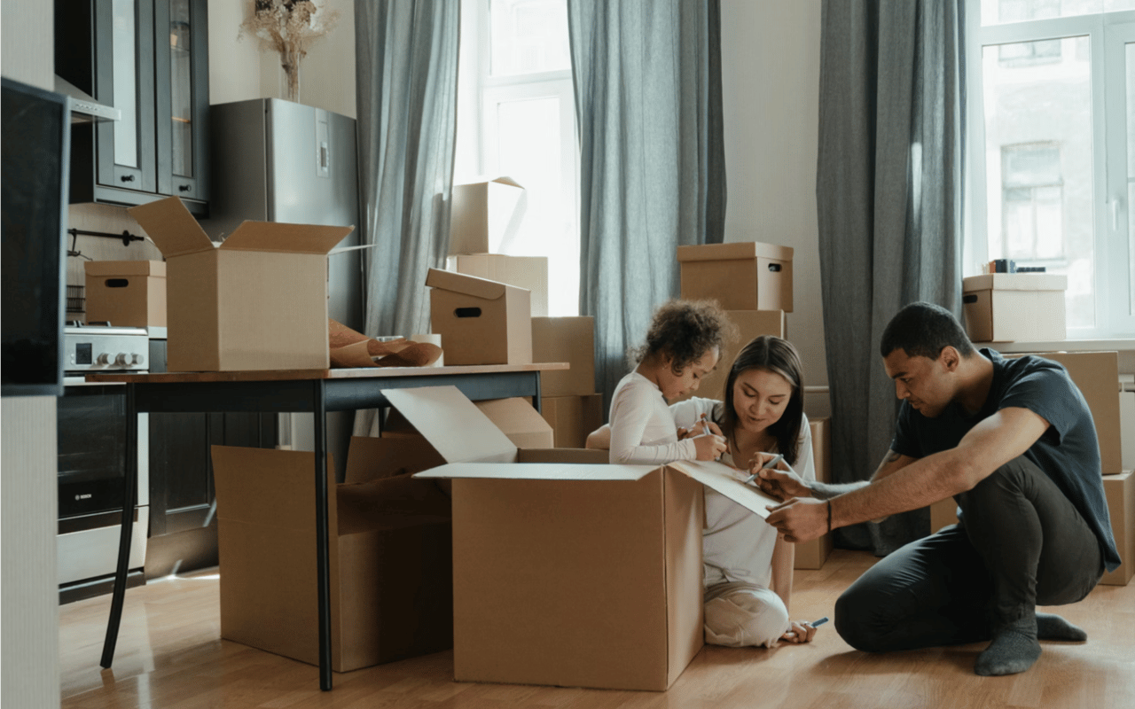 10 Tips To Make Moving Less Stressful