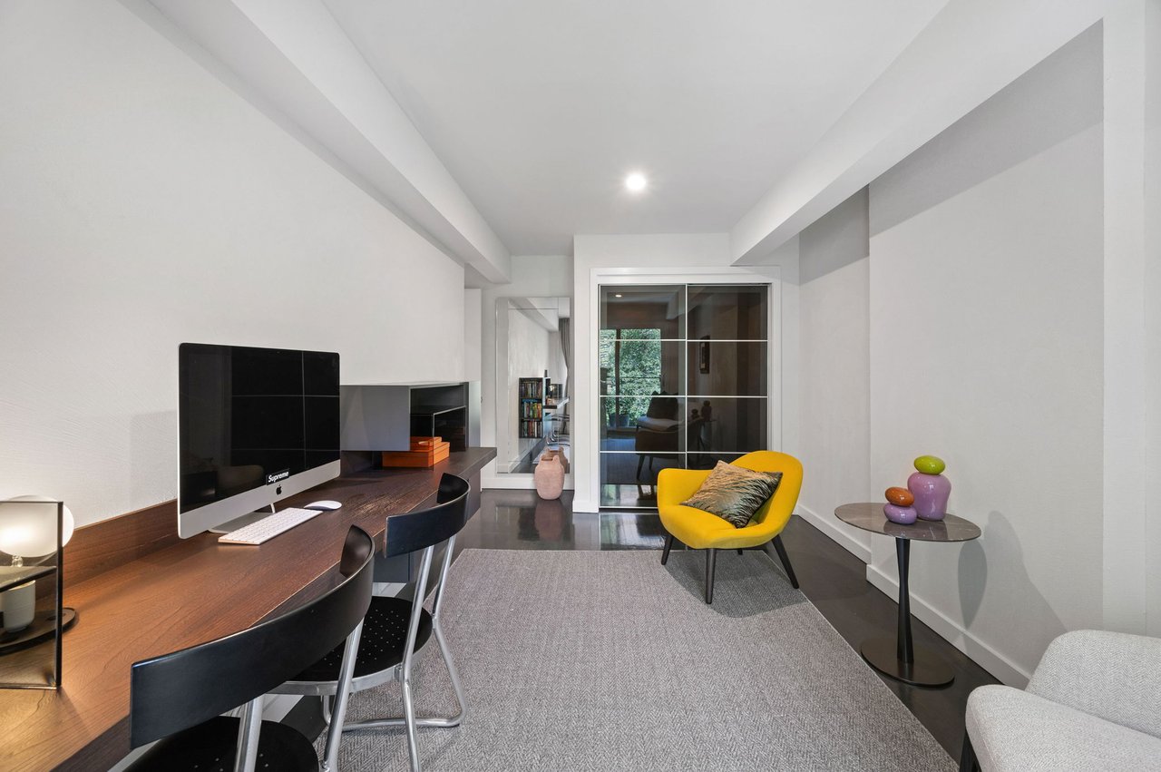 2321 N. Geneva Terrace, Unit C