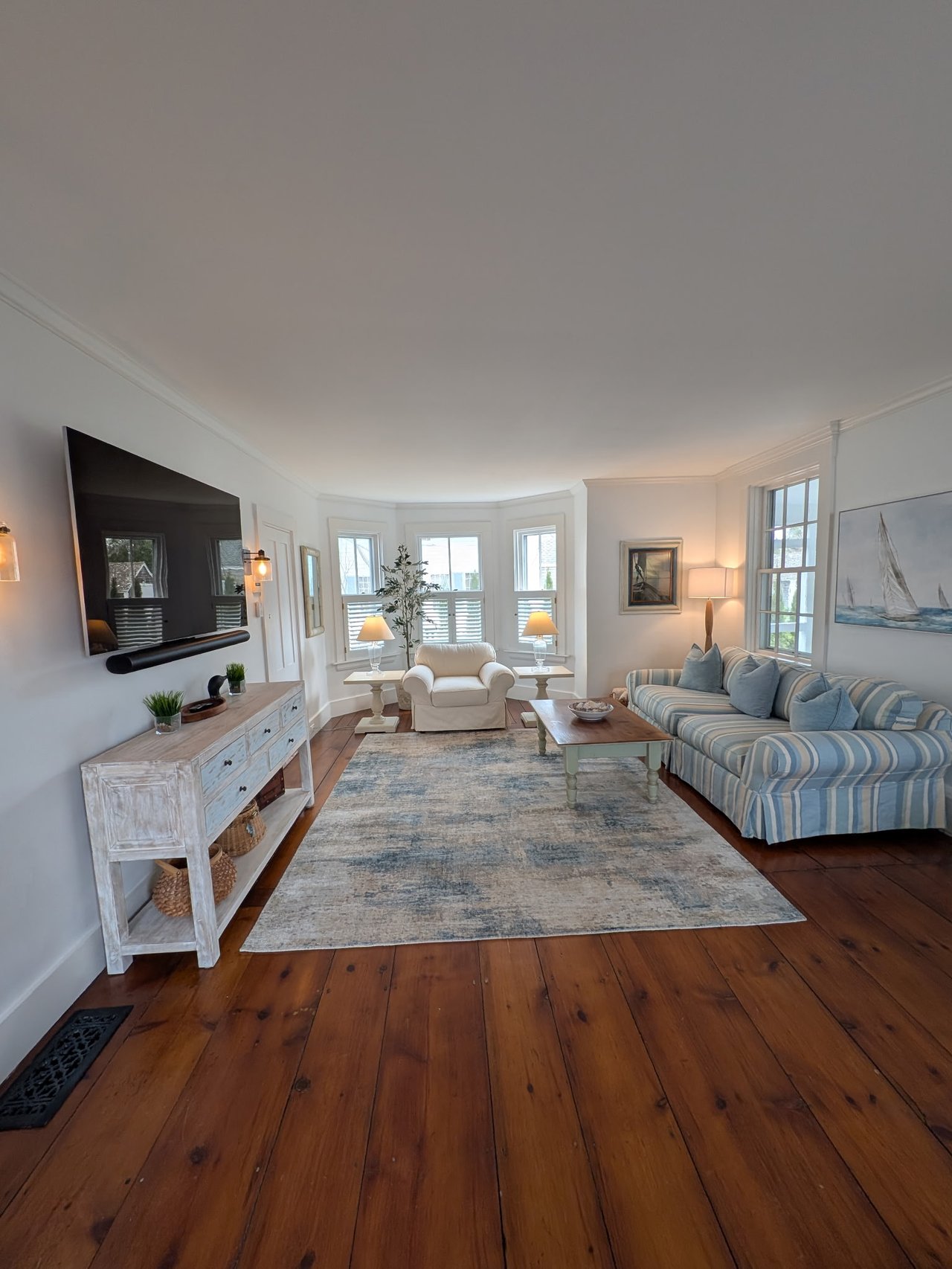 54 Cooke St