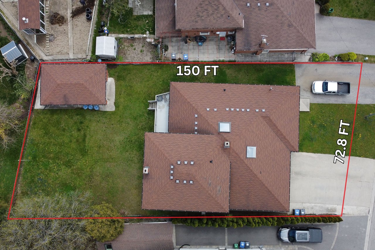 1351 Haig Blvd