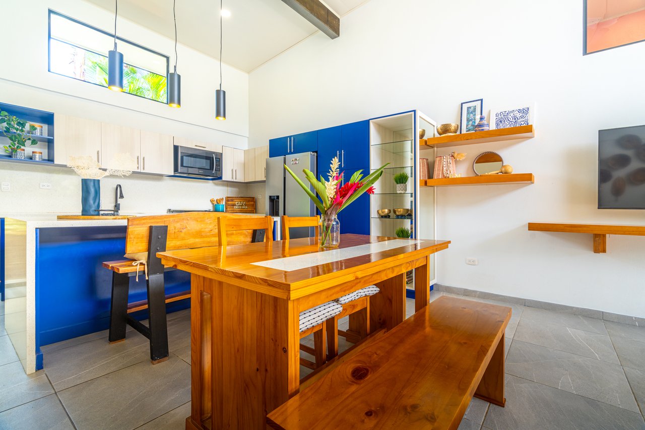 Modern 3 Bedroom Home - Walking distance to it all!