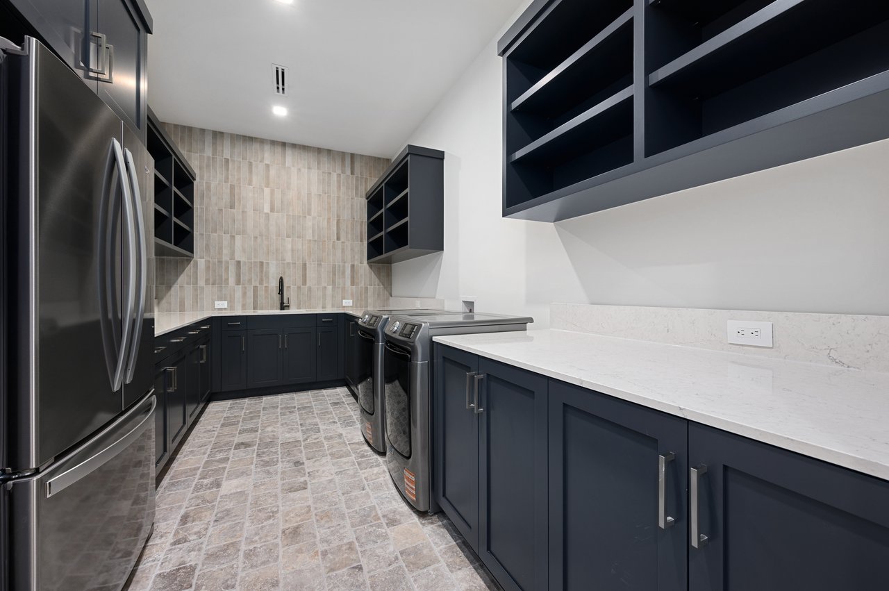 5809 Horizon Vista Way