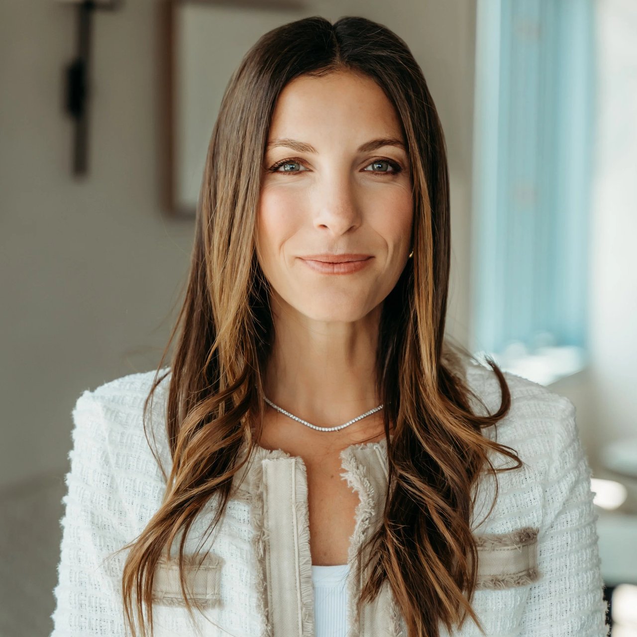 Jacqueline Lotzof Highland Park, IL Real Estate Agent Headshot