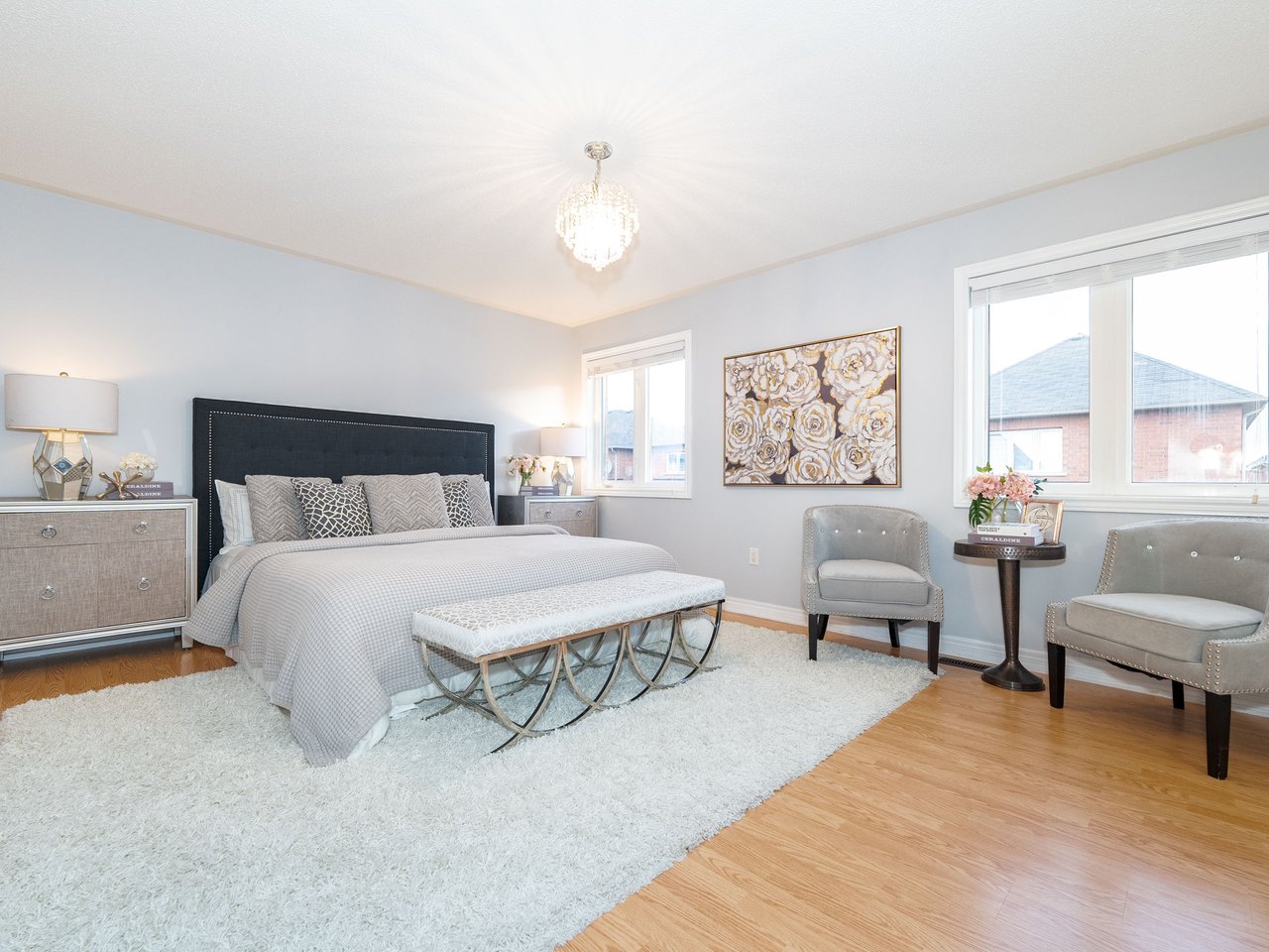 60 Seiffer Cres