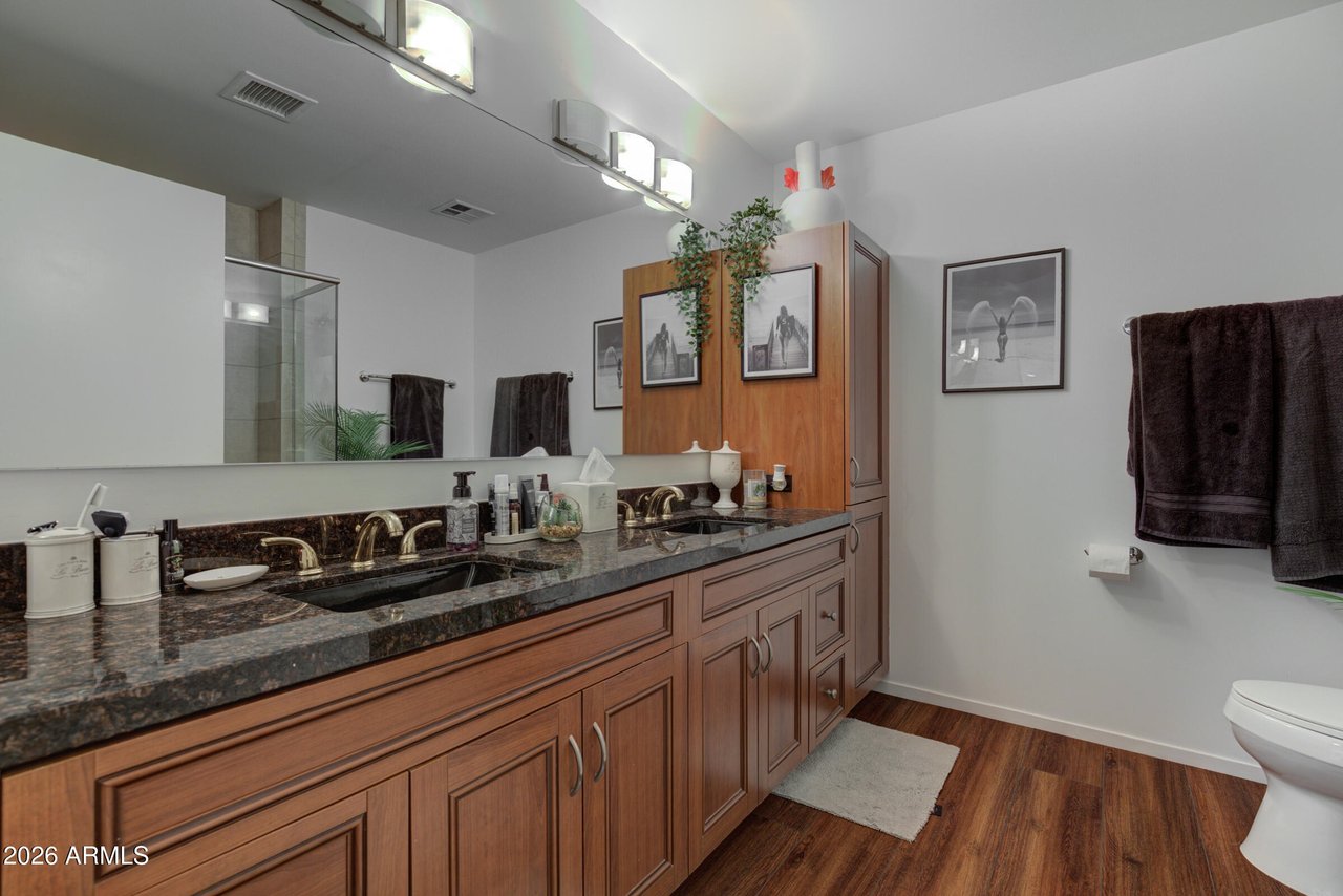 7147 E Rancho Vista Dr, #4007