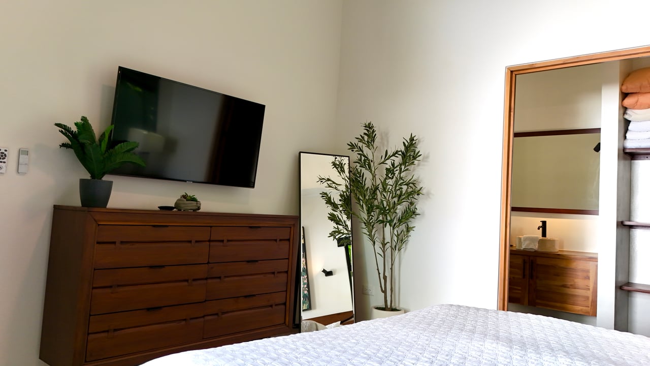 Walk-to-Everything Uvita Retreat | 3BR Home Minutes from the Beach