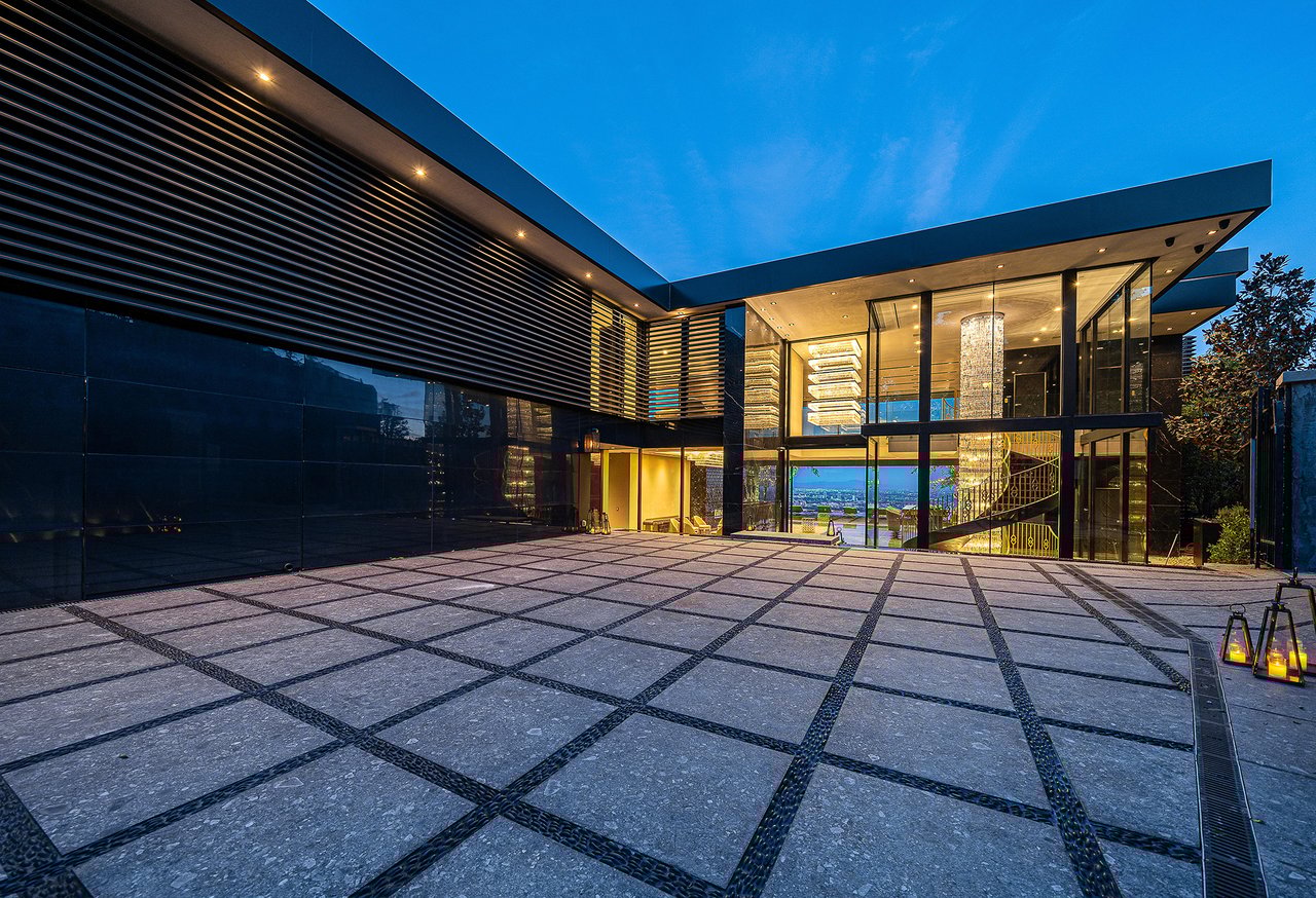 1200 Bel Air Road