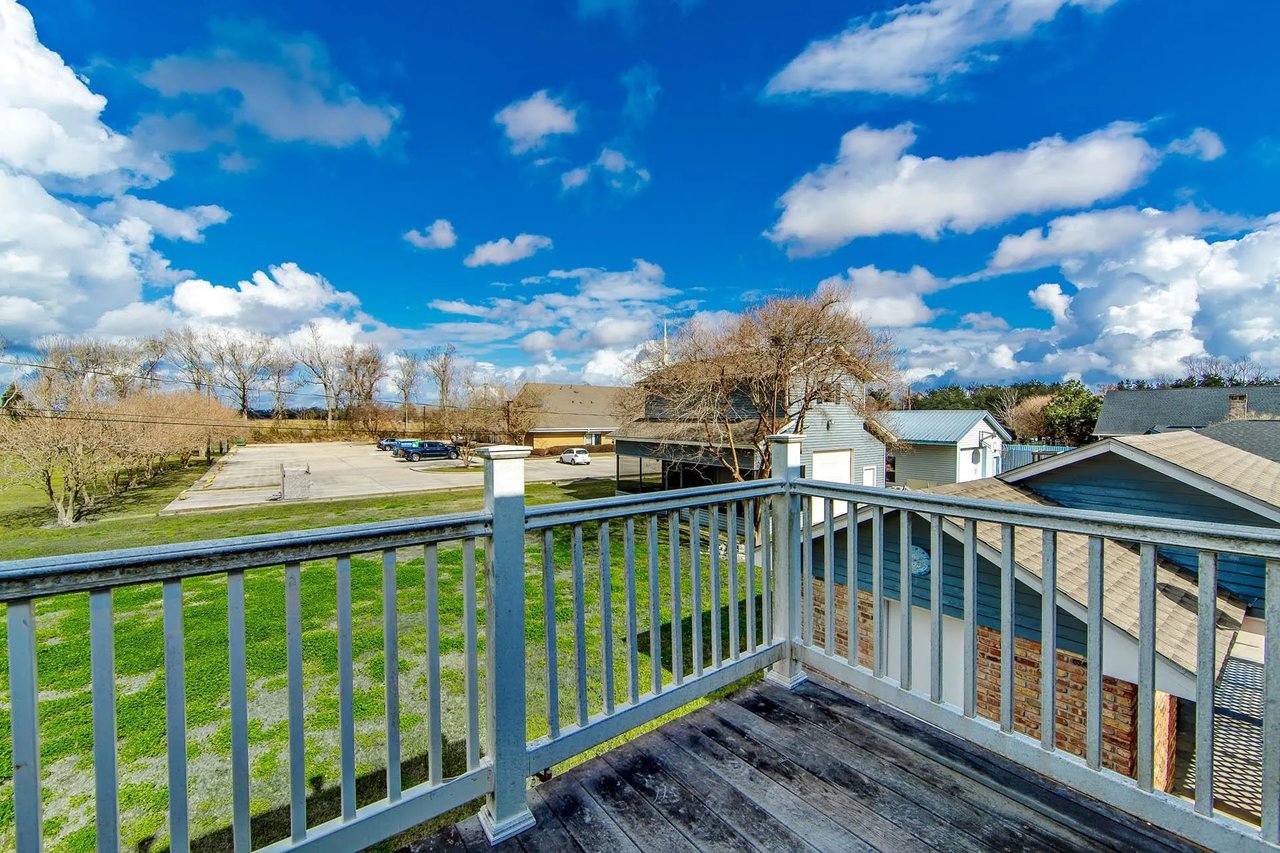 104 TALBOT DR