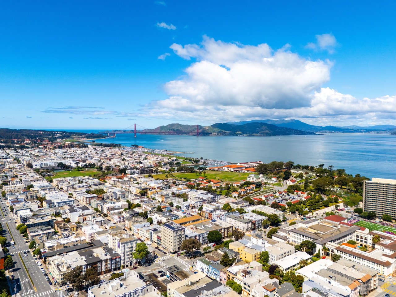 view from above 1414 Union Street looking towards the Golden Gate Bridge